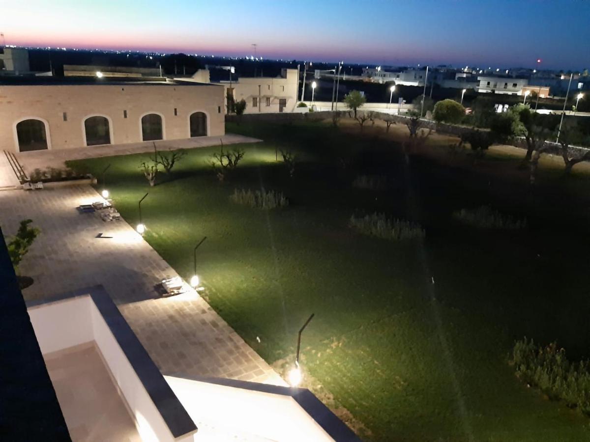 Masseria Rifisa Agriresort Caprarica di Lecce エクステリア 写真