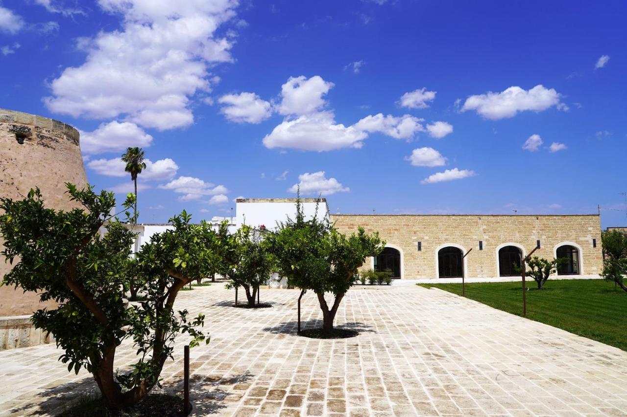 Masseria Rifisa Agriresort Caprarica di Lecce エクステリア 写真