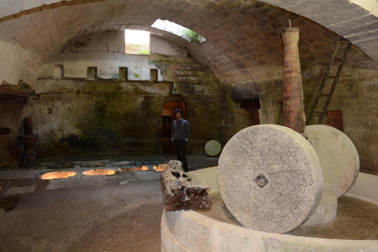Masseria Rifisa Agriresort Caprarica di Lecce エクステリア 写真