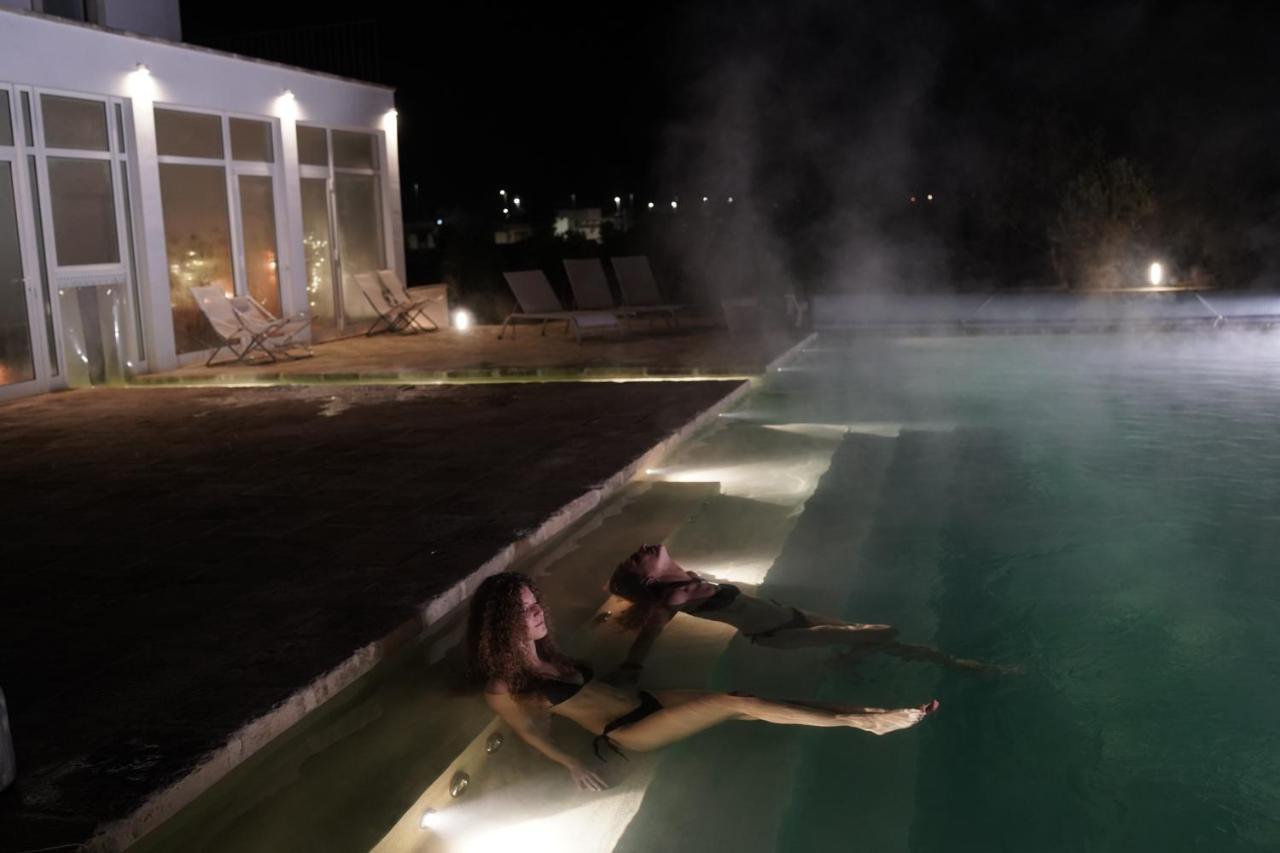 Masseria Rifisa Agriresort Caprarica di Lecce エクステリア 写真